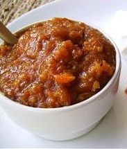 Chutney di pesche e arance